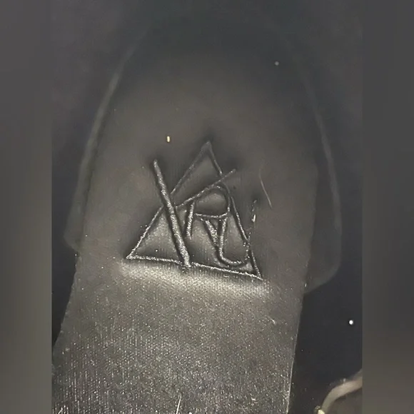 YRU SLAYR GLITTER BLACK PLATFORM BOOTS NWOB rave festival edc - Picture 8 of 9